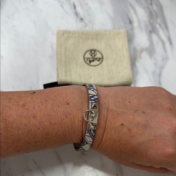 Hermes Silver and Blue Pyramid Stud Watch - Picture 1 of 1